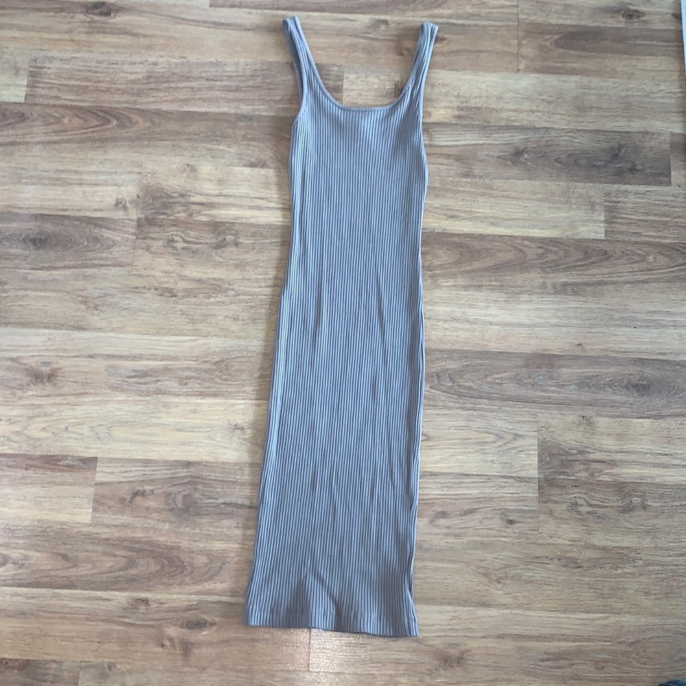 Wilfred Free (from Aritzia) Midi Dress